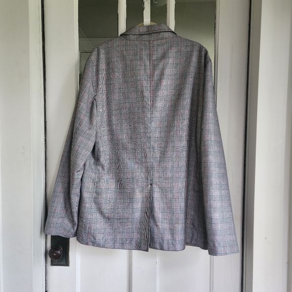 Maxwell Spence London Plaid Sport Coat - Picture 5 of 10